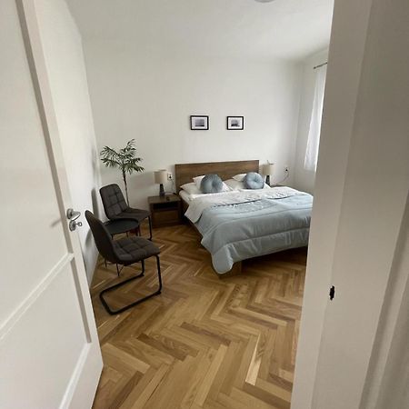 Attila Vendeghaz Apartment Balatonboglár Екстериор снимка