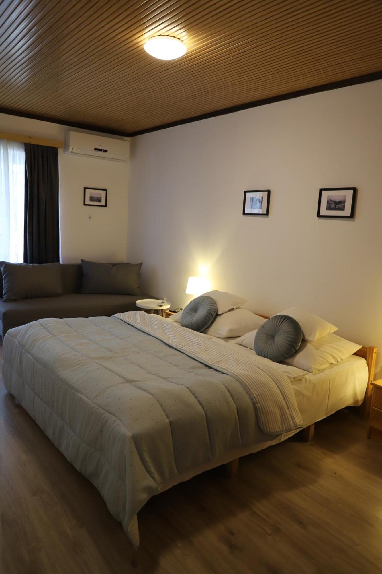 Attila Vendeghaz Apartment Balatonboglár Екстериор снимка