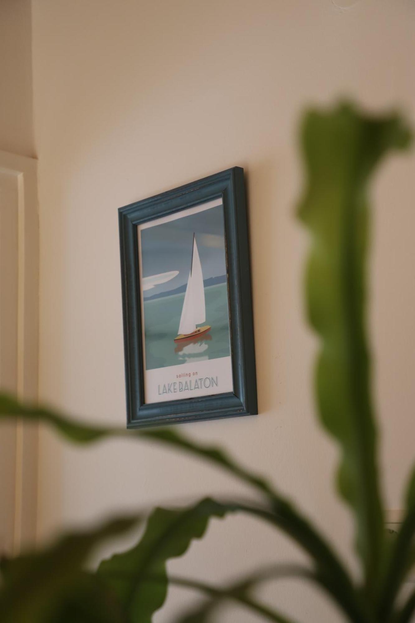 Attila Vendeghaz Apartment Balatonboglár Екстериор снимка