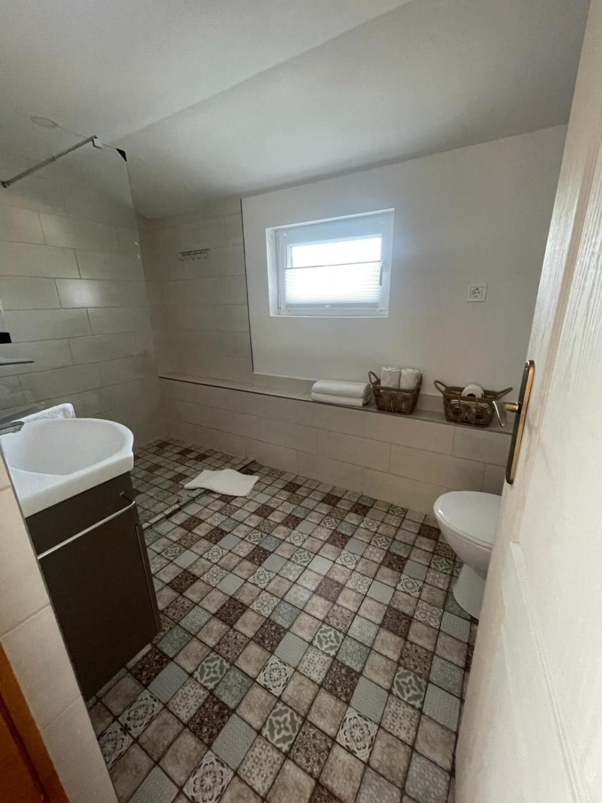 Attila Vendeghaz Apartment Balatonboglár Екстериор снимка