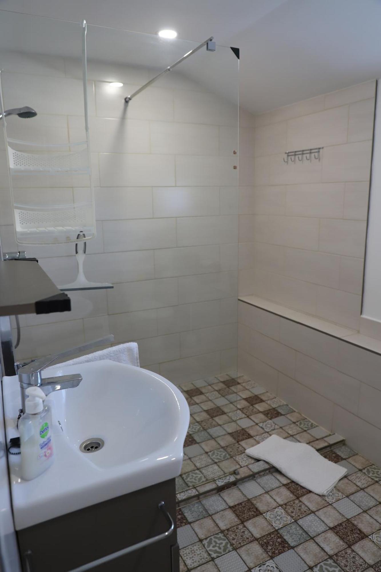Attila Vendeghaz Apartment Balatonboglár Екстериор снимка