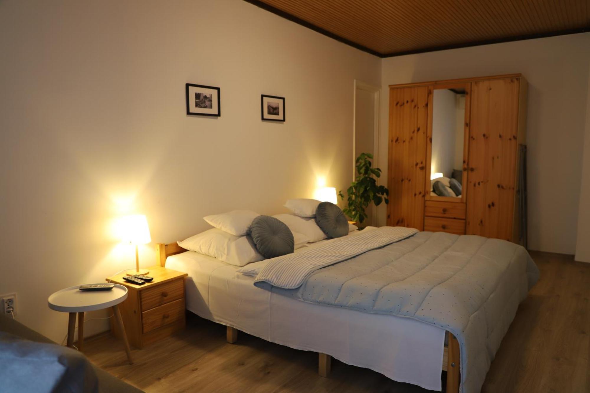 Attila Vendeghaz Apartment Balatonboglár Екстериор снимка