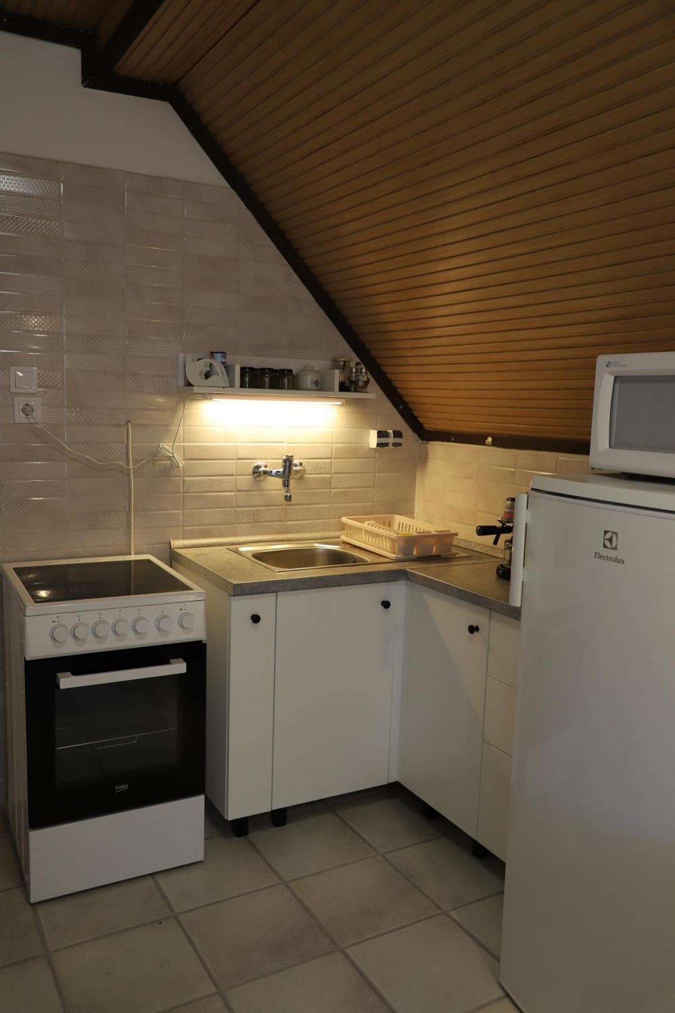 Attila Vendeghaz Apartment Balatonboglár Екстериор снимка